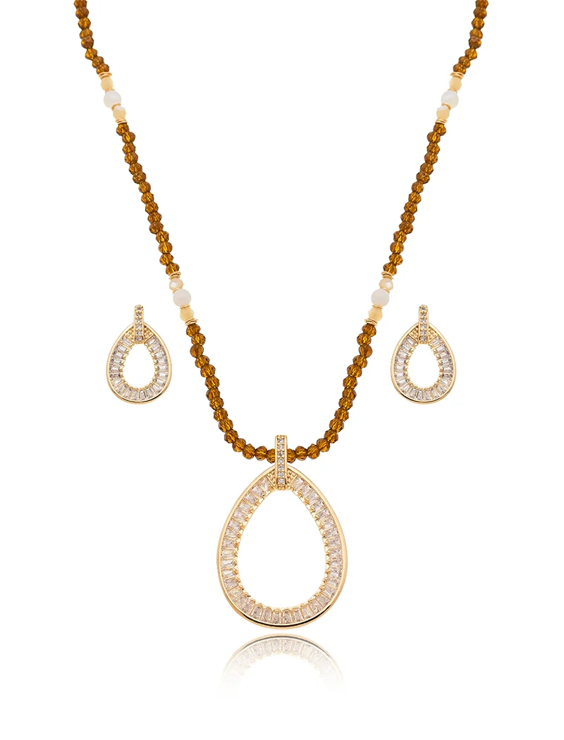 Conjunto Ajustável Gota Madrepérola Cristal Fumê Banho Ouro 18k