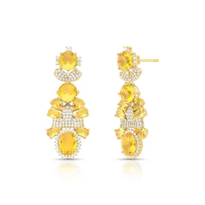 Brinco Geométrico Detalhes Cravejados Banho Ouro 18K Cristal Zircônia