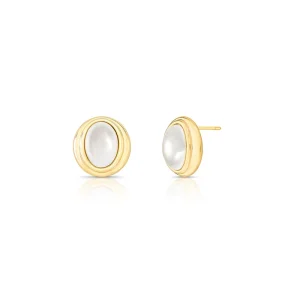 Brinco Fixo Oval Lateral Lisa Banho Ouro 18K Pérola Shell